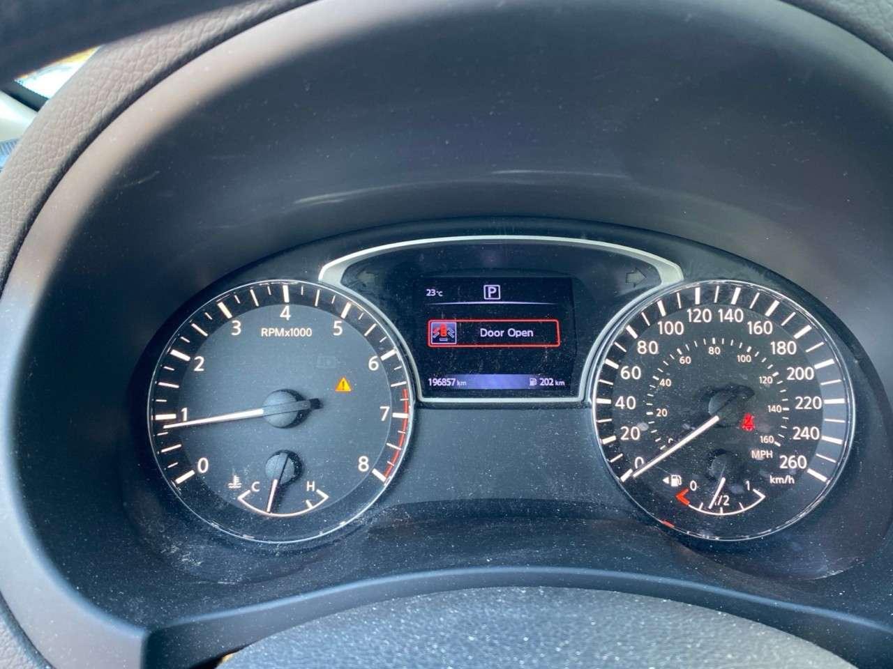2017 Nissan Altima 4dr Sdn I4 CVT 2.5 SV Photo