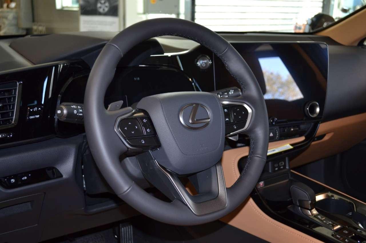 2026 Lexus NX 350h EXECUTIVE Photo