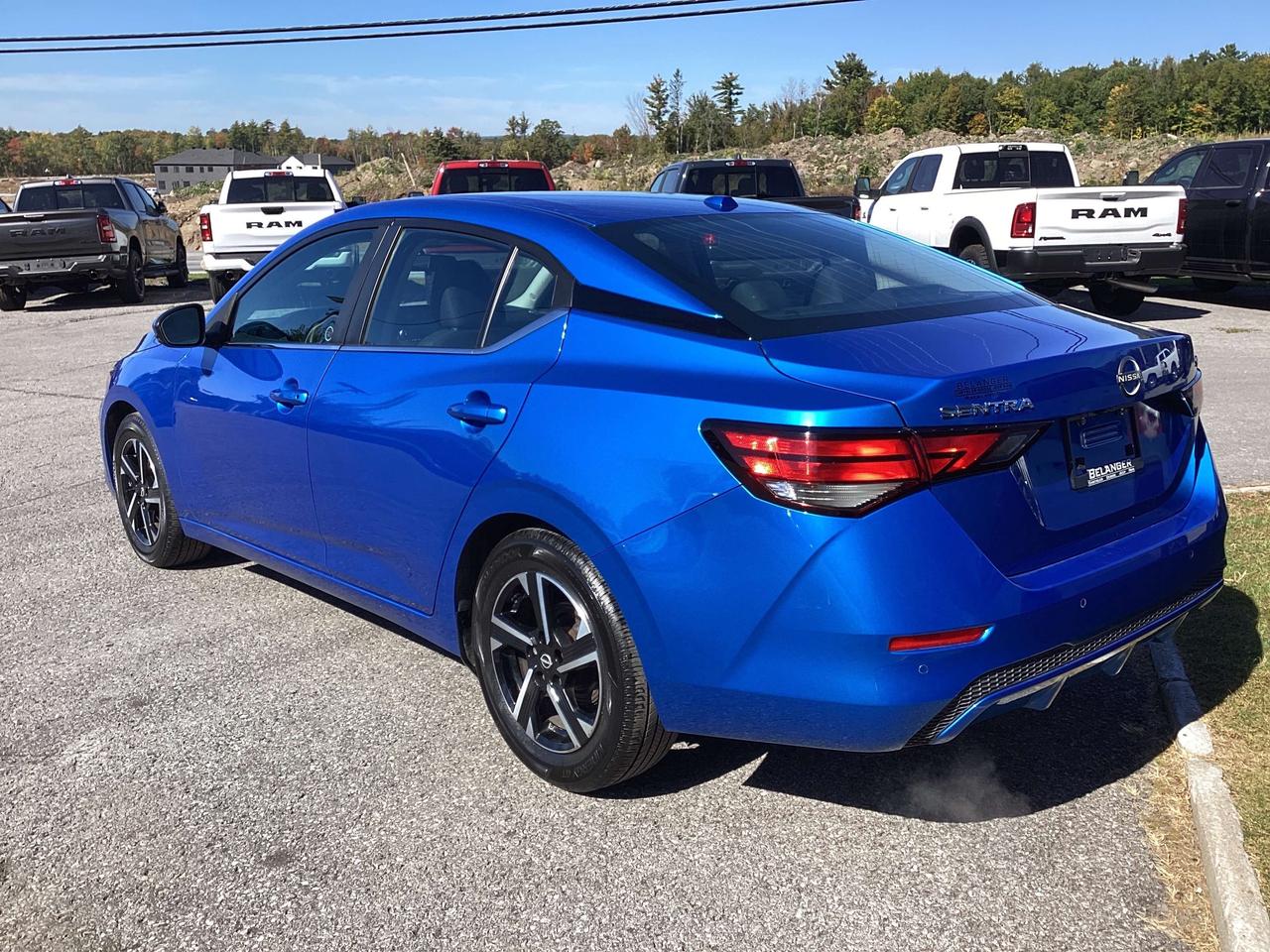 2024 Nissan Sentra SV Photo
