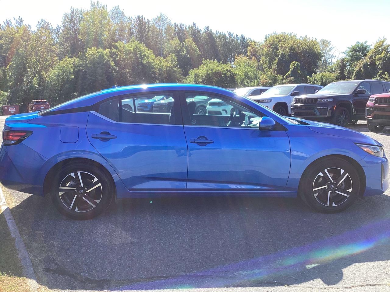 2024 Nissan Sentra SV Photo