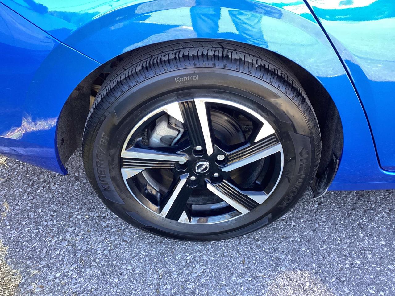 2024 Nissan Sentra SV Photo