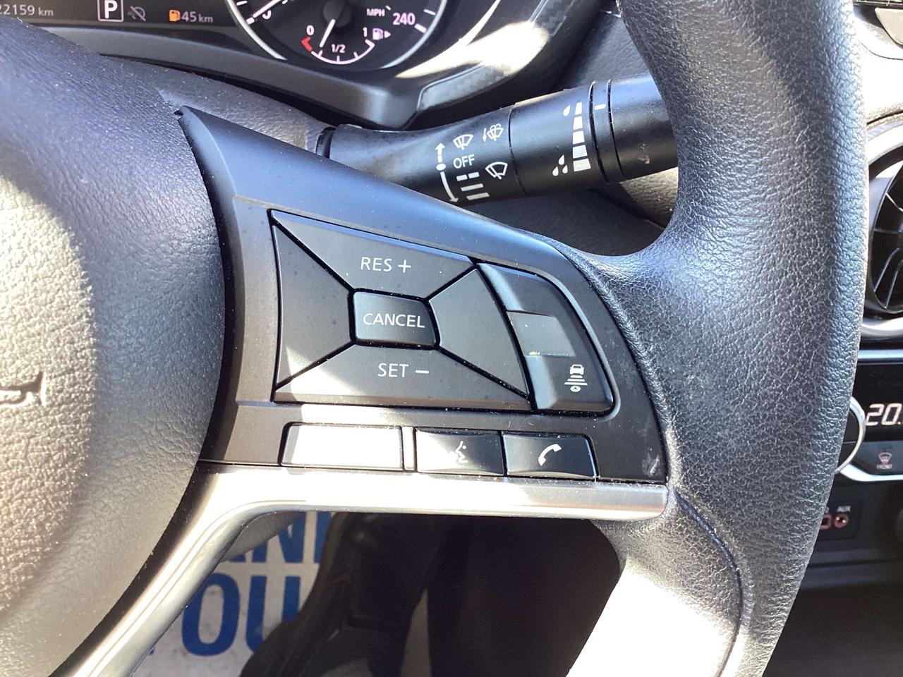 2024 Nissan Sentra SV Photo