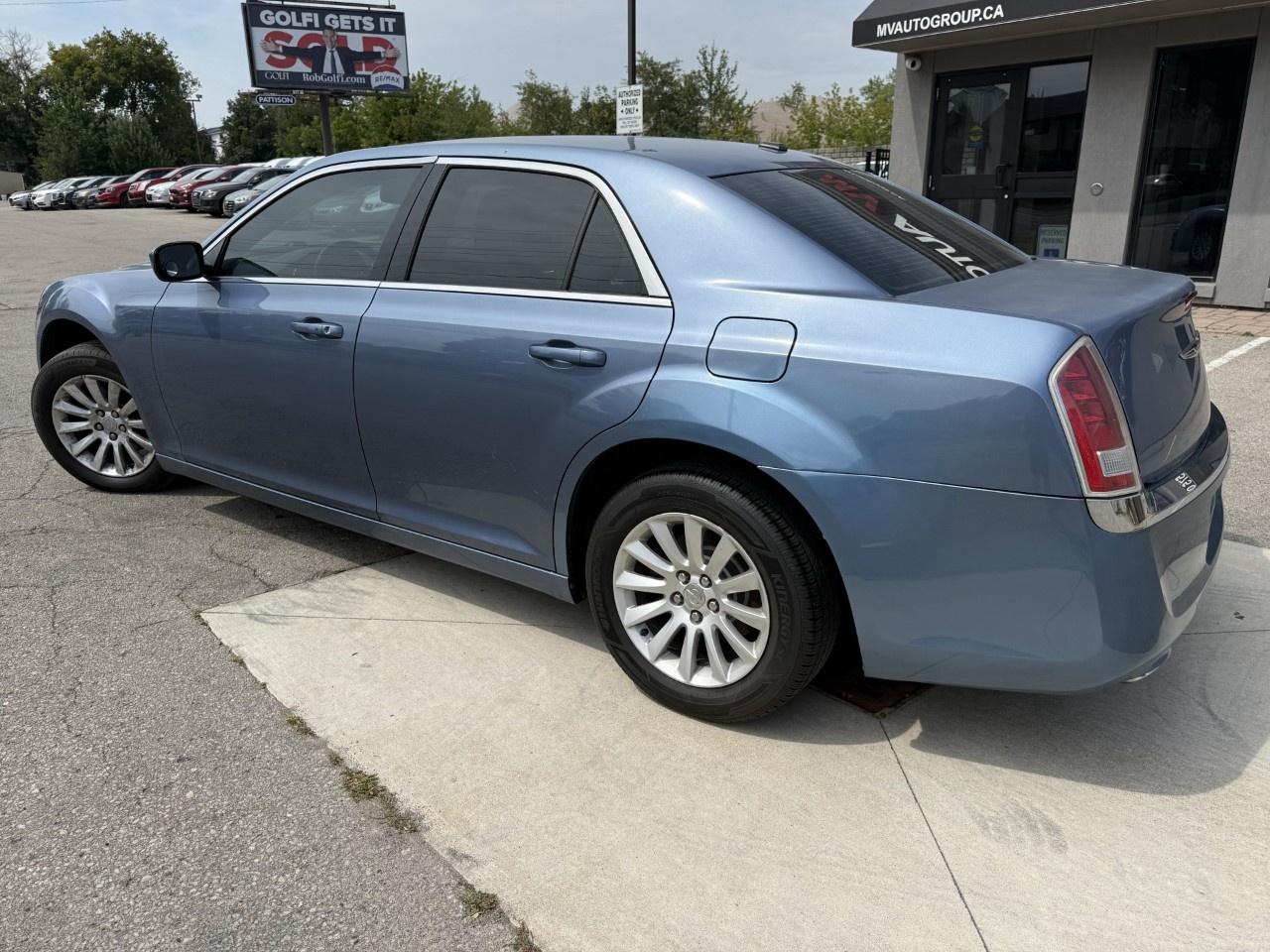 2011 Chrysler 300 4dr Sdn Touring RWD Photo
