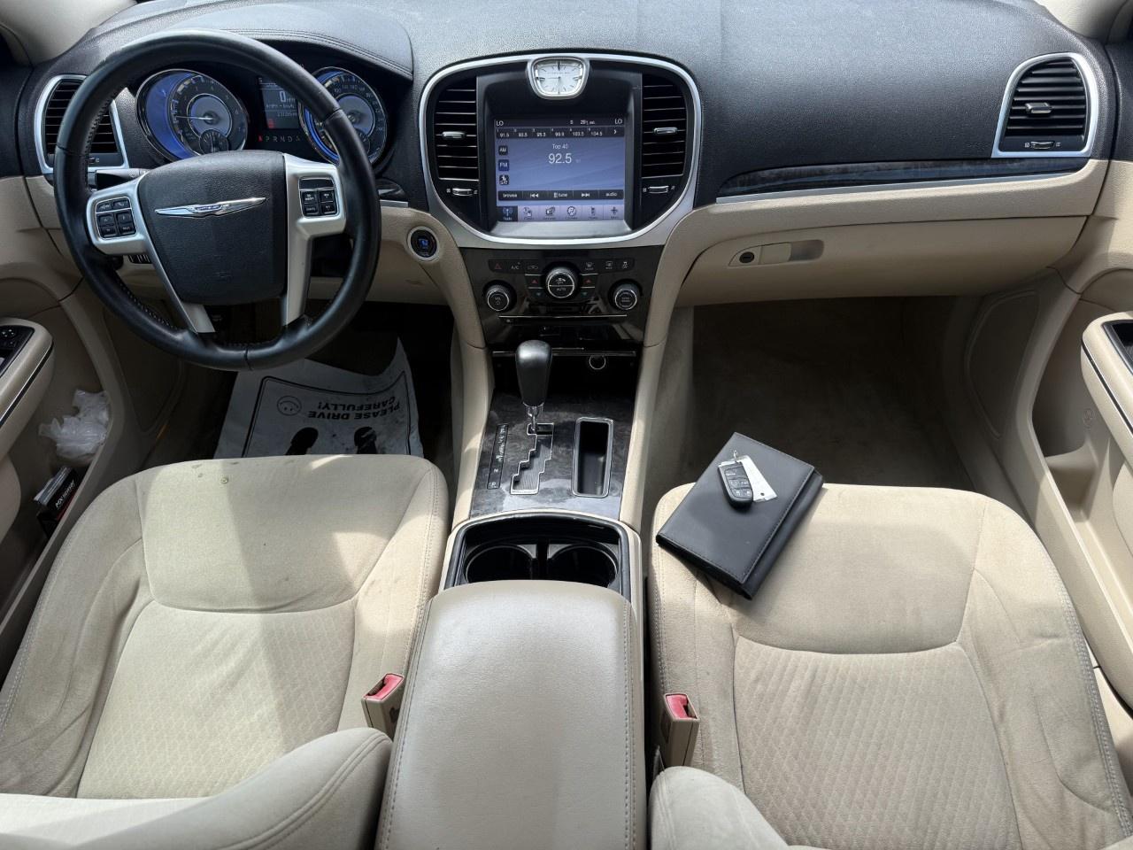 2011 Chrysler 300 4dr Sdn Touring RWD Photo