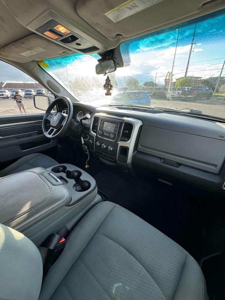 2017 RAM 2500 4WD Crew Cab 149 SLT Photo