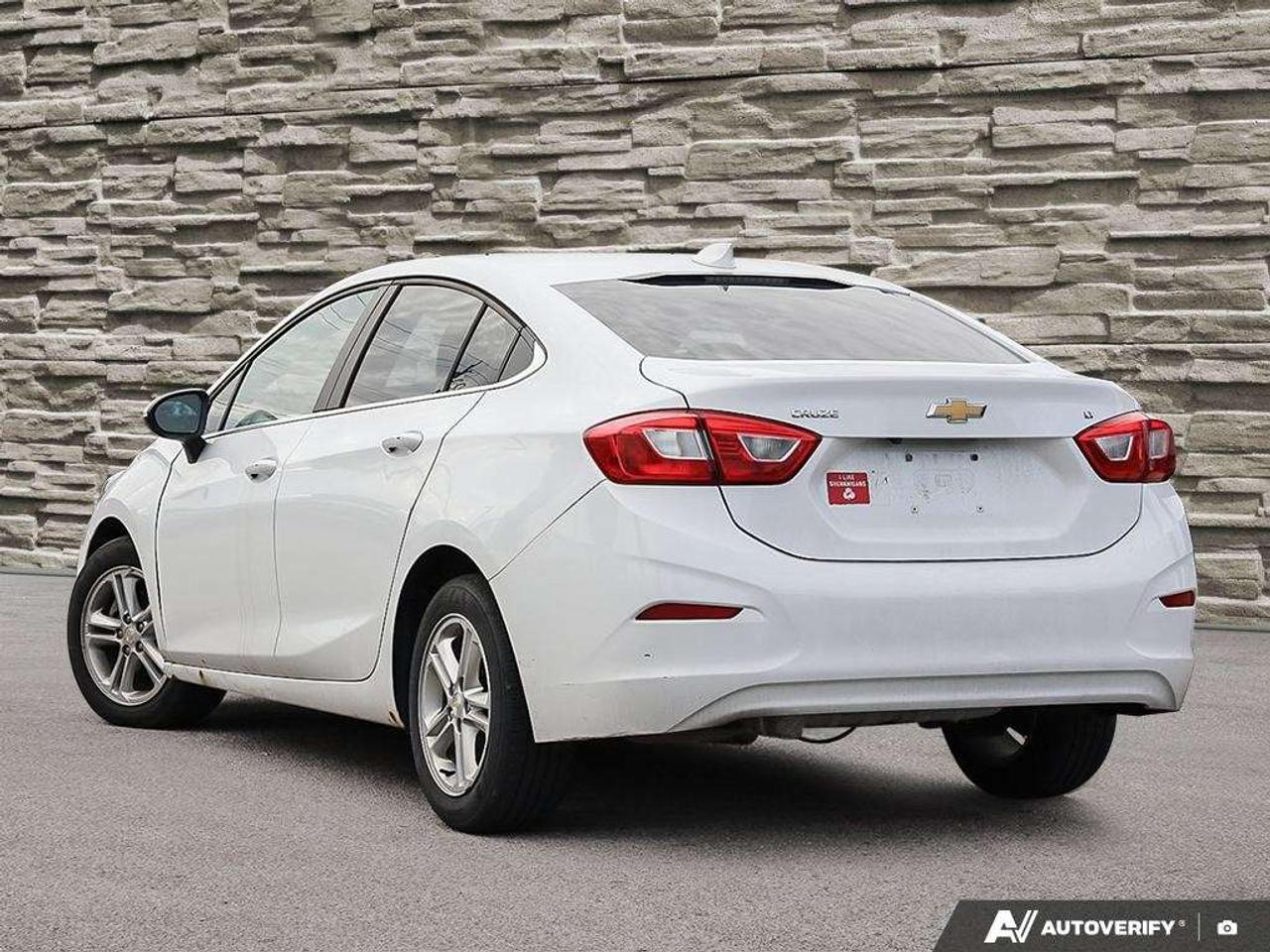 2018 Chevrolet Cruze LT   AUTO   AS IS   AC Photo3