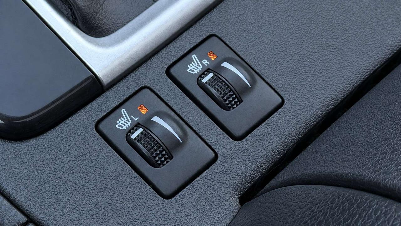 2019 Toyota Highlander XLE   Certified   No Accident   Sunroof   Leather Photo