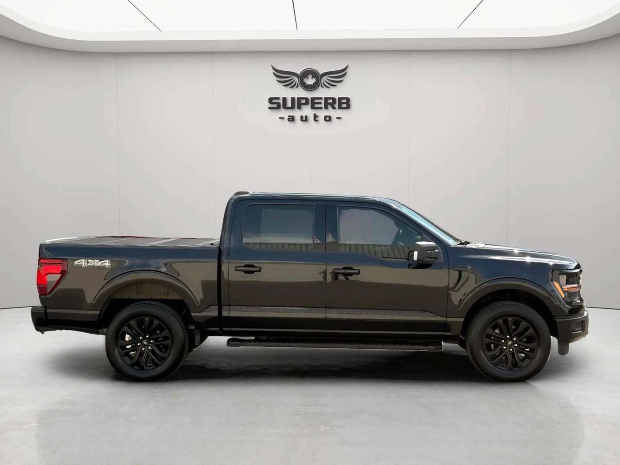 2024 Ford F-150 XLT   4WD   SUPERCREW 5.5' BOX   NO ACCIDENT Photo