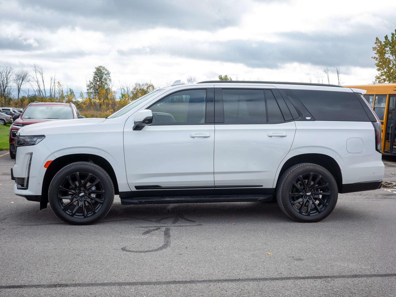 2023 Cadillac Escalade 4WD Sport - Aerial View Display   Seat Memory Photo