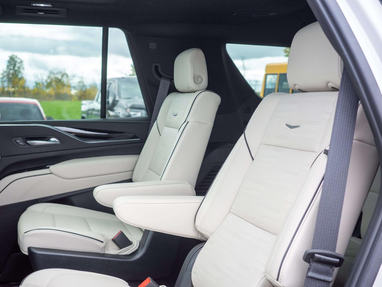 2023 Cadillac Escalade 4WD Sport - Aerial View Display   Seat Memory Photo