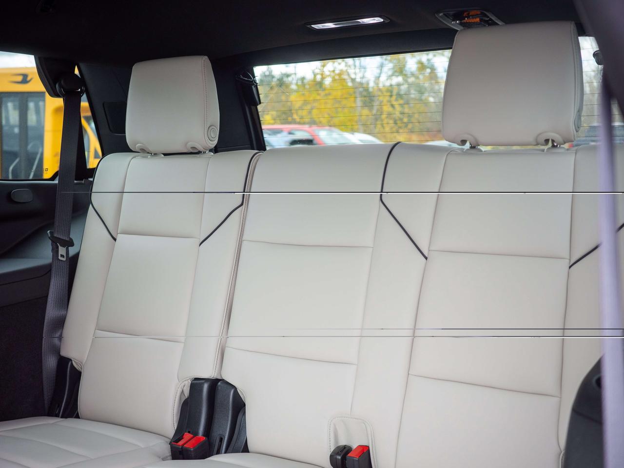 2023 Cadillac Escalade 4WD Sport - Aerial View Display   Seat Memory Photo