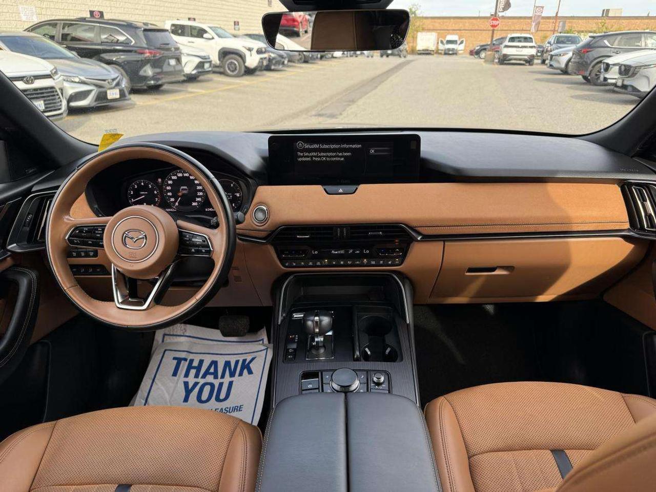 2024 Mazda CX-90 MHEV SIGNATURE/ 2.99% RATE/ ONLY 44K/ CARFAX CLEAN/ CPO Photo