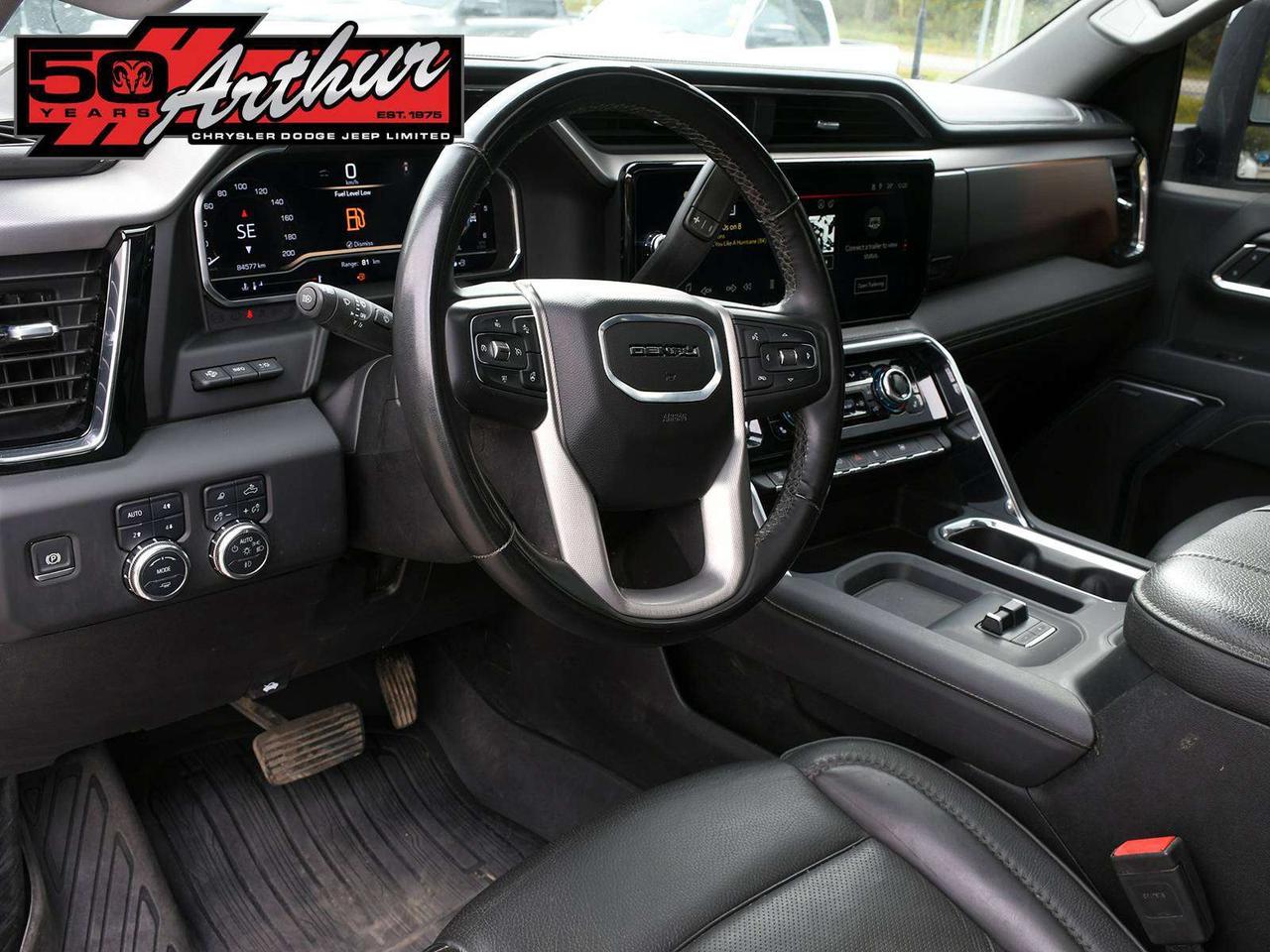 2025 GMC Sierra 3500HD DENALI CREW CAB 4X4 - DRW Photo