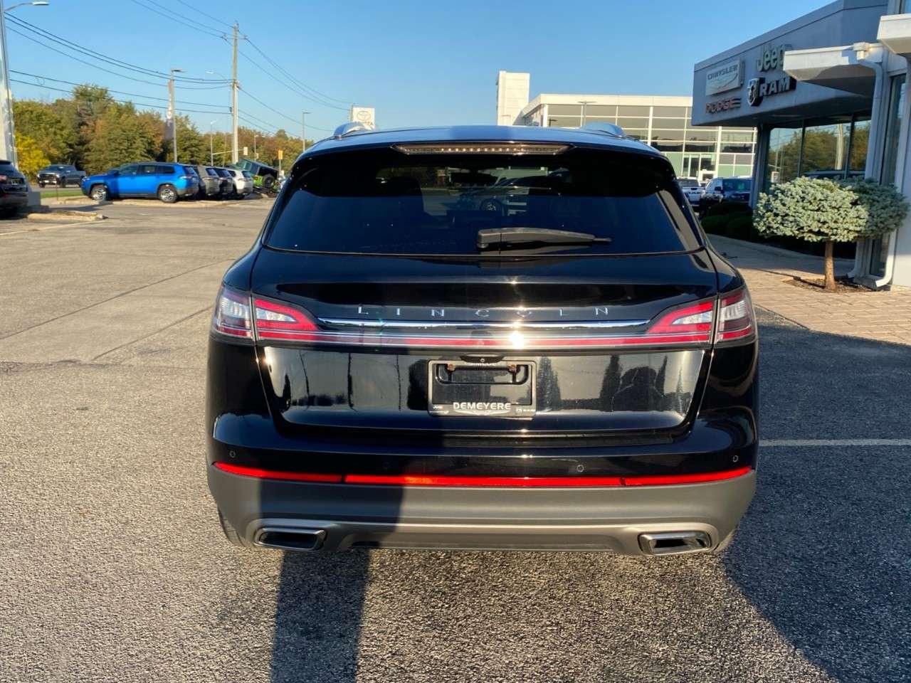 2021 Lincoln Nautilus Reserve AWD Photo3