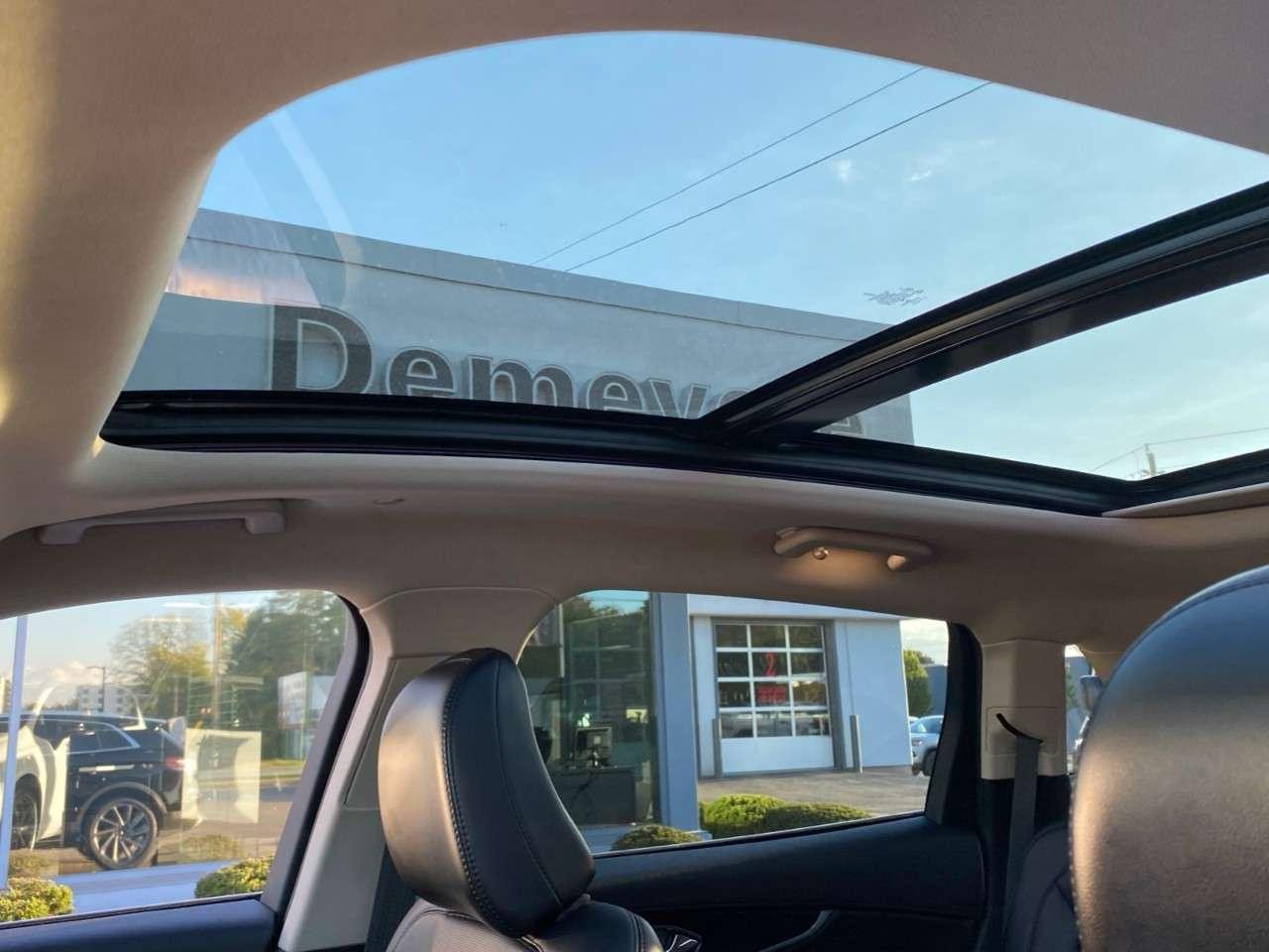 2021 Lincoln Nautilus Reserve AWD Photo