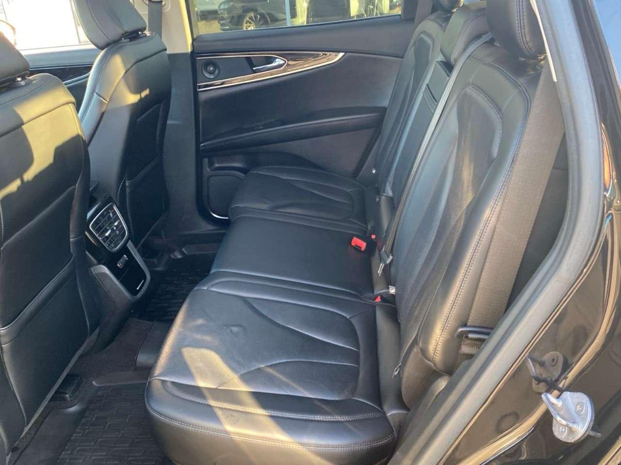 2021 Lincoln Nautilus Reserve AWD Photo