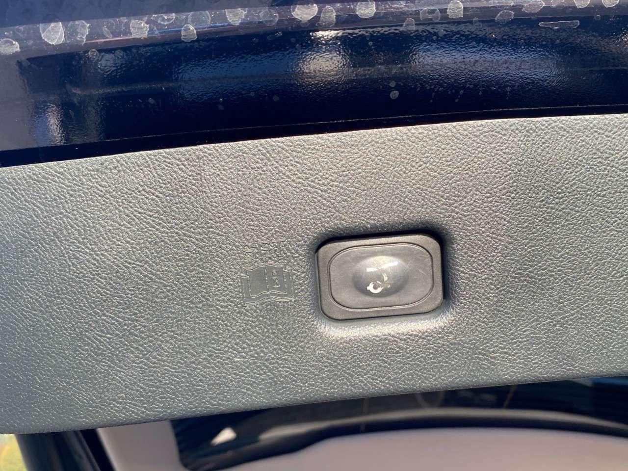 2021 Lincoln Nautilus Reserve AWD Photo