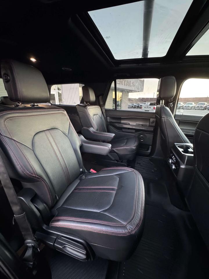 2019 Ford Expedition Limited 4X4 Photo