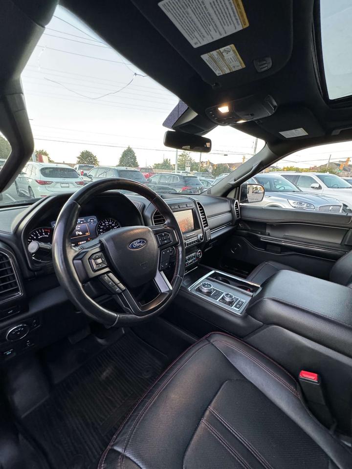 2019 Ford Expedition Limited 4X4 Photo