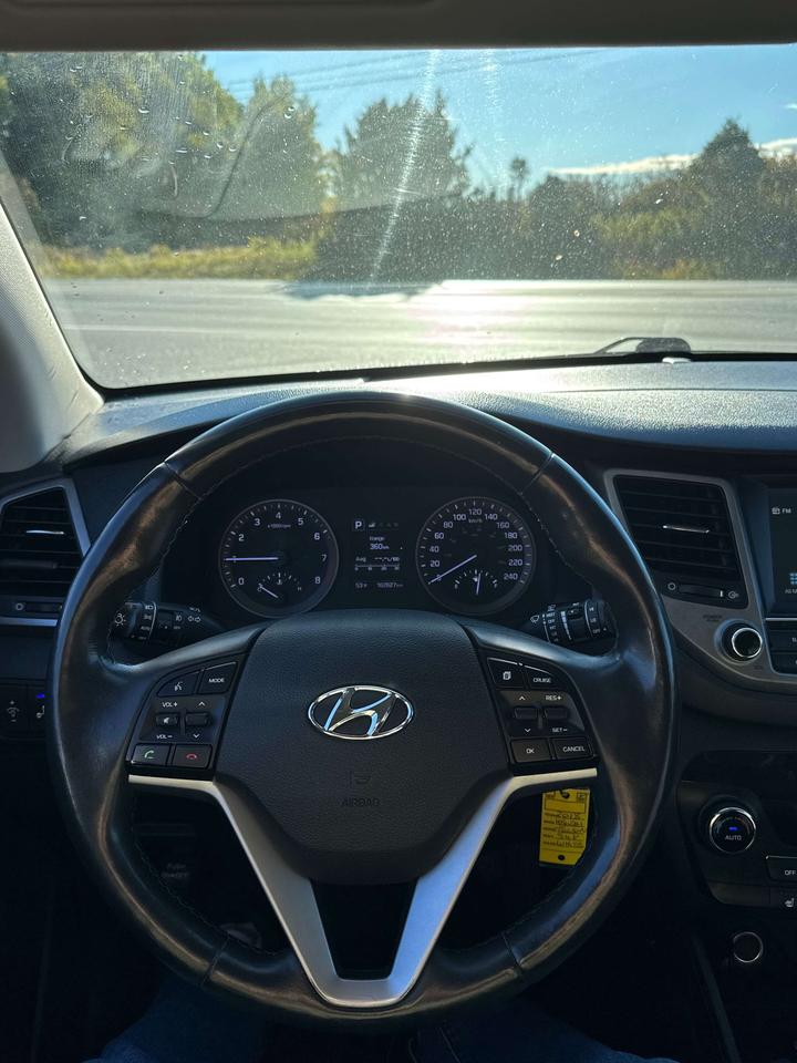 2018 Hyundai Tucson SE Photo