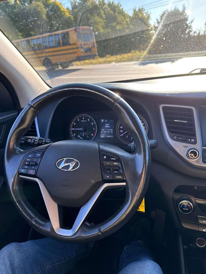 2018 Hyundai Tucson SE Photo