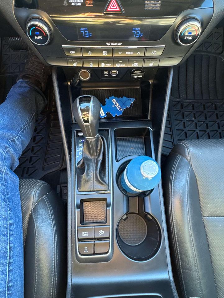 2018 Hyundai Tucson SE Photo