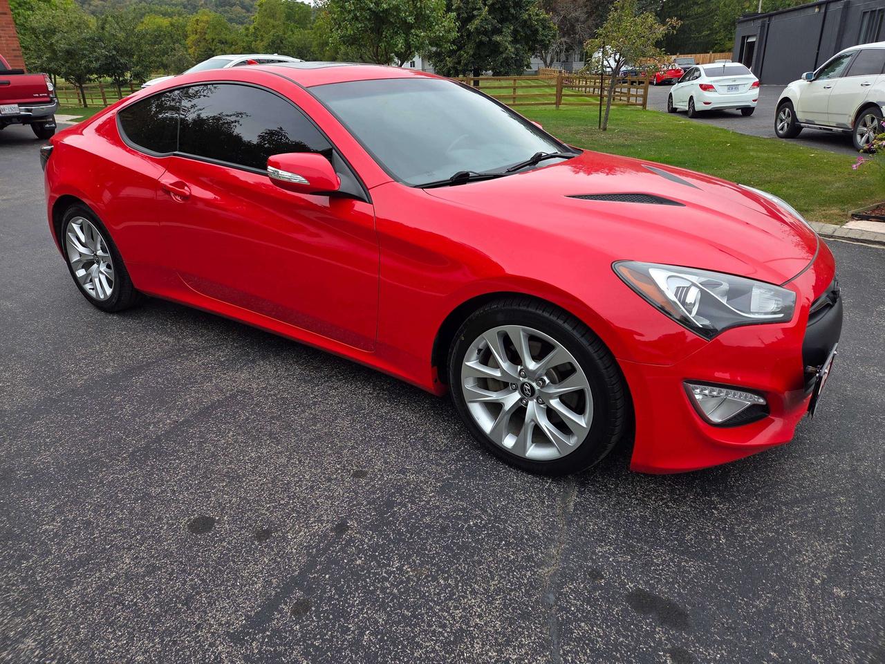 2016 Hyundai Genesis Coupe Premium Photo4