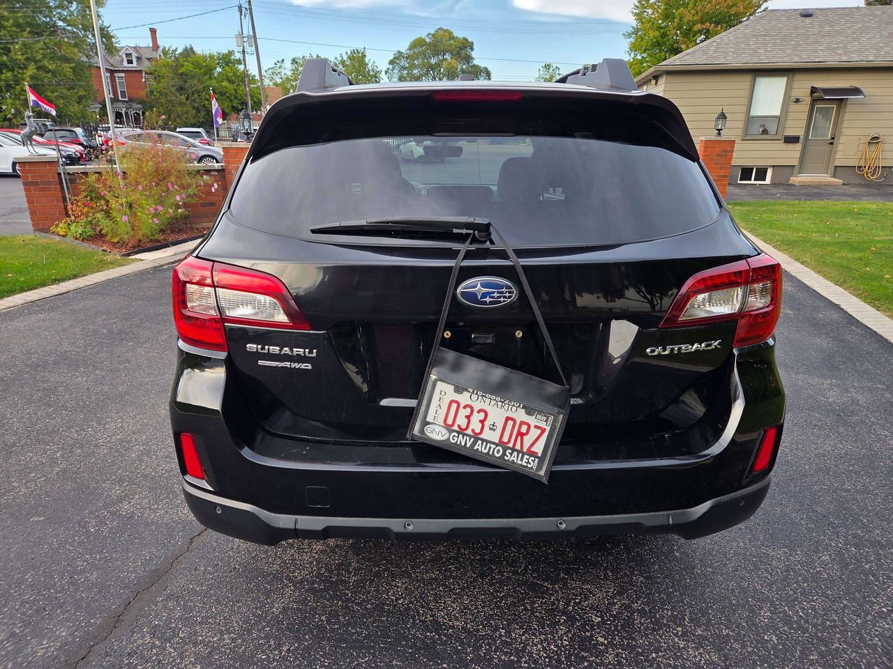 2017 Subaru Outback LIMITED Photo