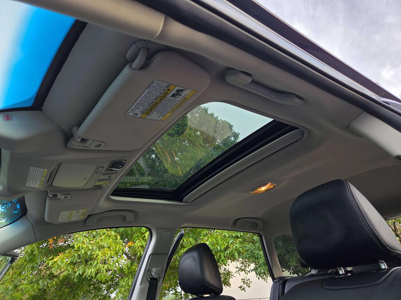 2017 Subaru Outback LIMITED Photo