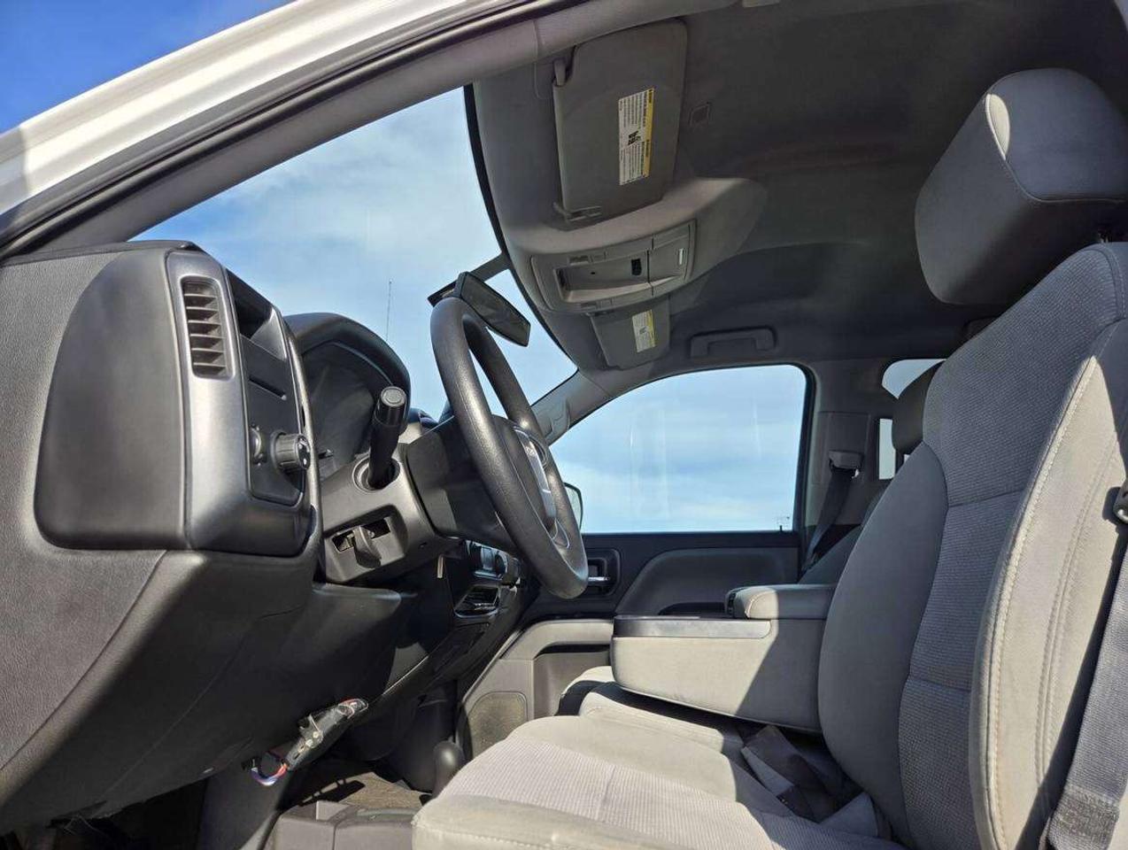 2017 GMC Sierra 1500 4WD Crew Cab 143.5 Photo