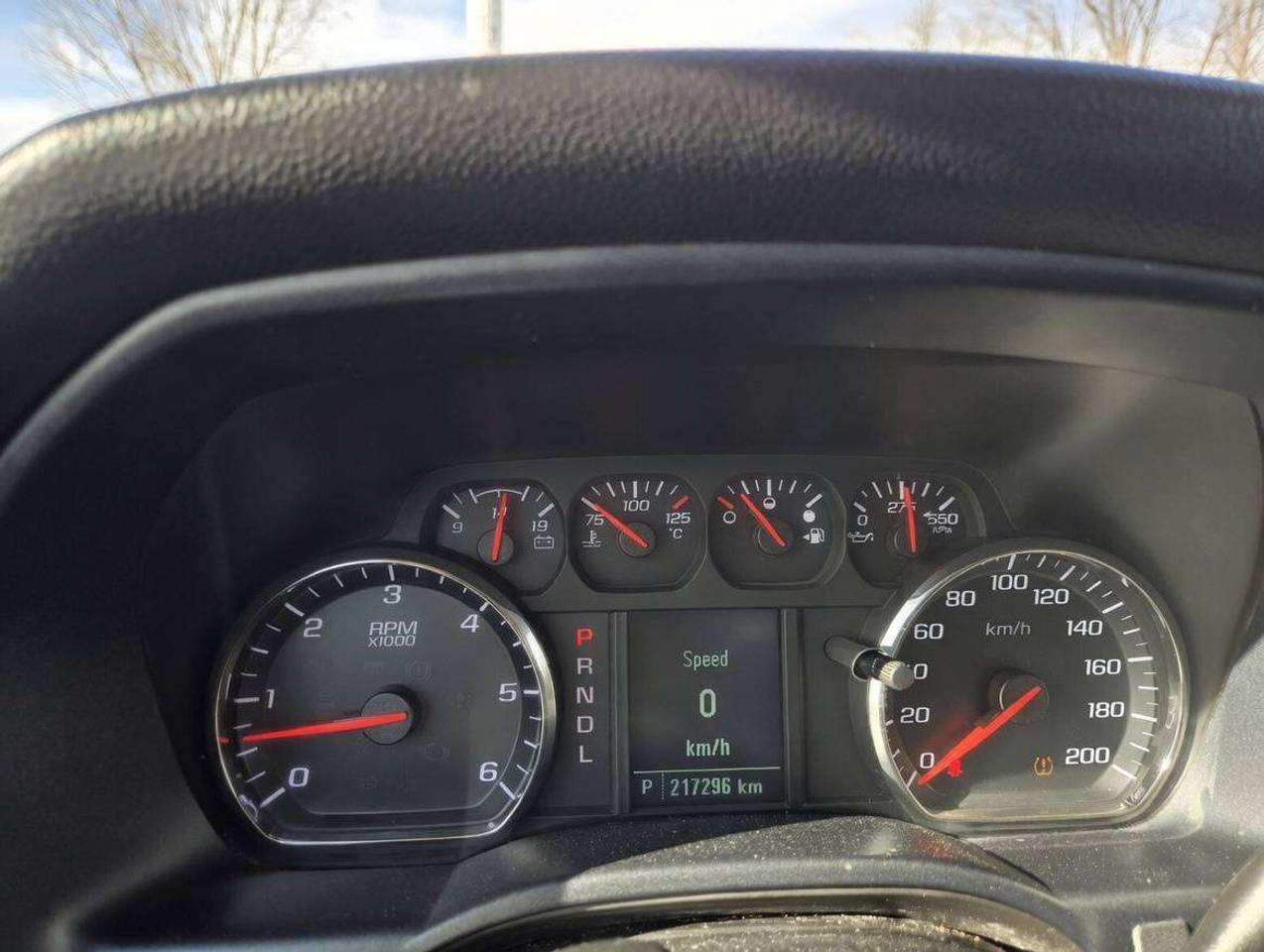 2017 GMC Sierra 1500 4WD Crew Cab 143.5 Photo