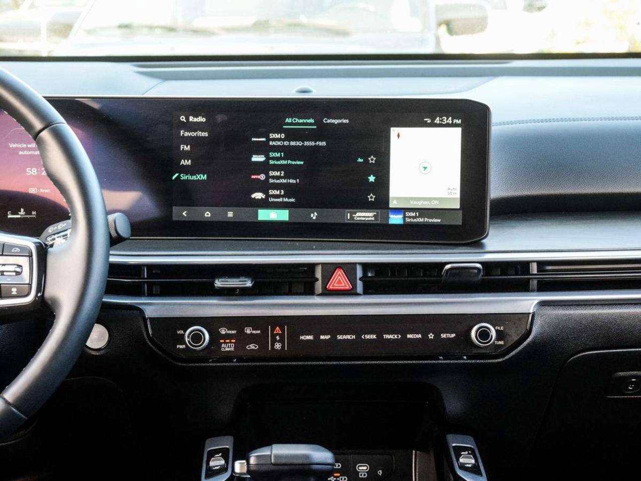 2025 Kia Sorento X-LINE   1owner, No Accidents, LOW KMS Photo