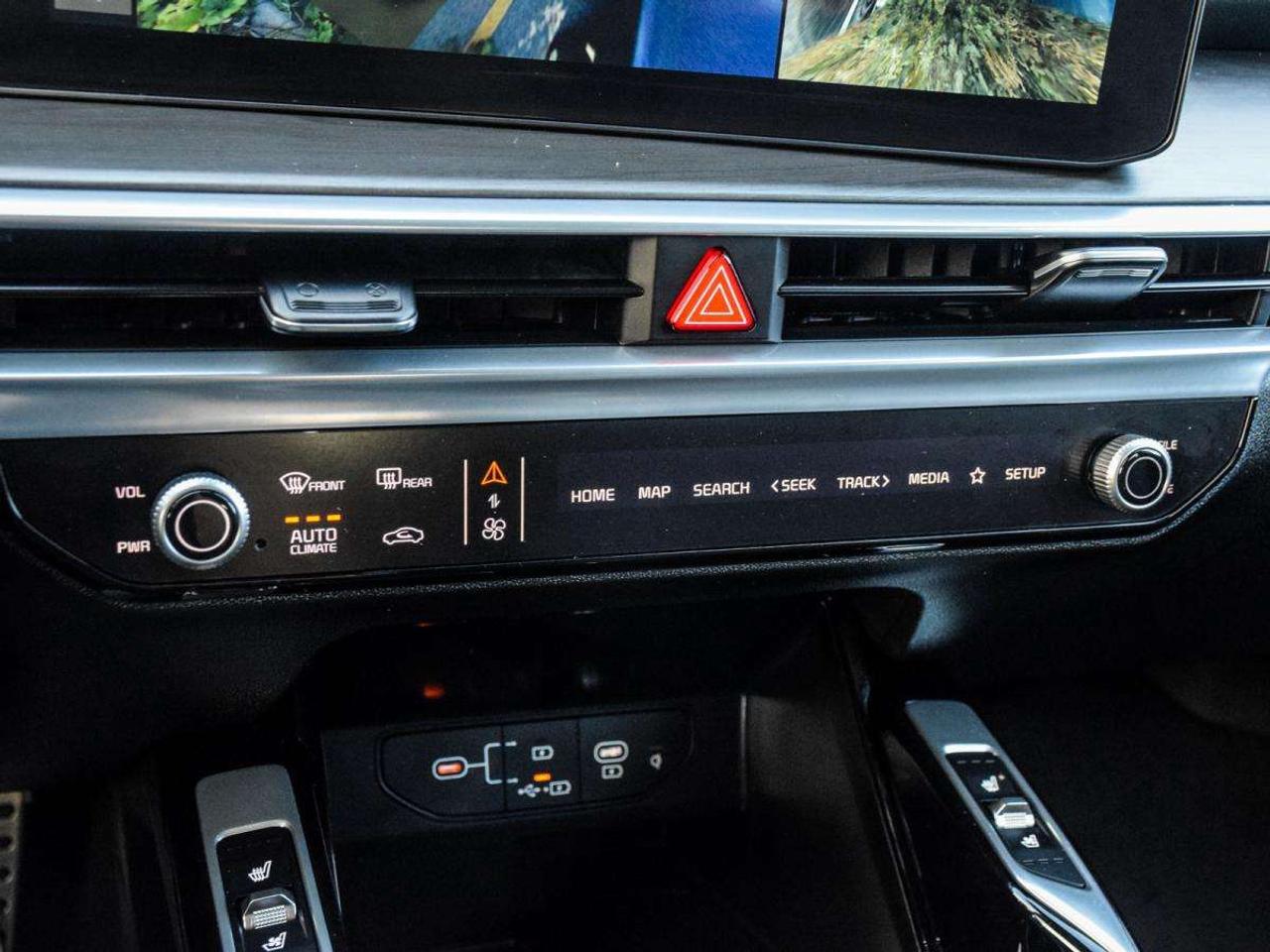 2025 Kia Sorento X-LINE   1owner, No Accidents, LOW KMS Photo