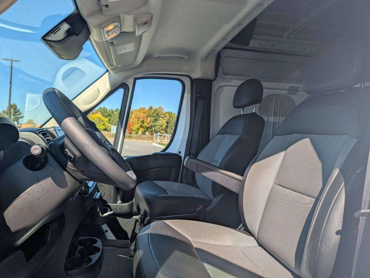 2025 RAM ProMaster 2500 High Roof Photo