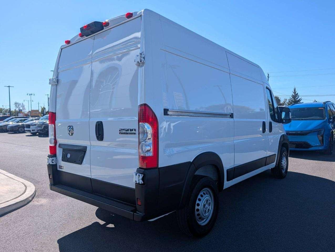 2025 RAM ProMaster 2500 High Roof Photo