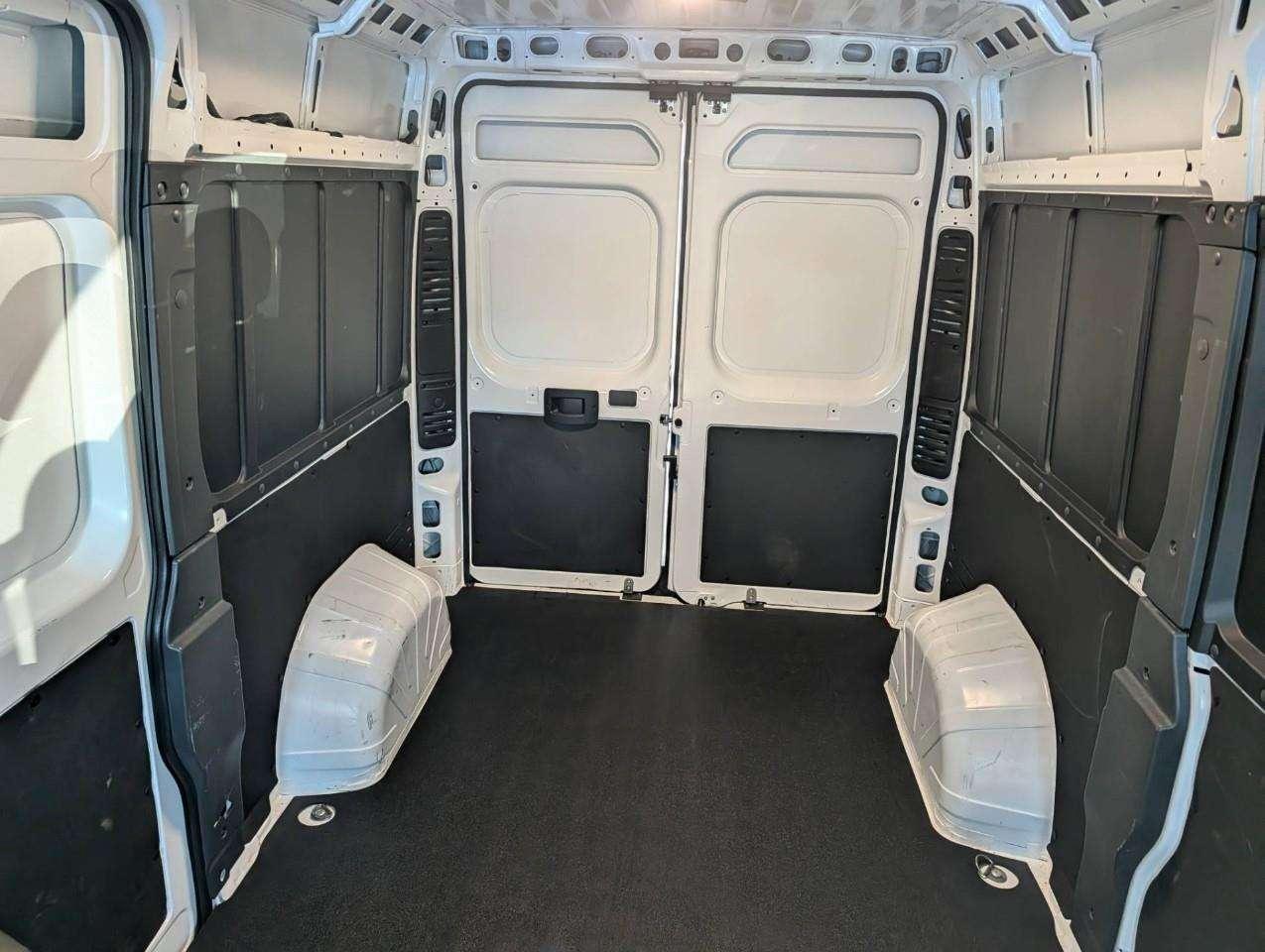 2025 RAM ProMaster 2500 High Roof Photo