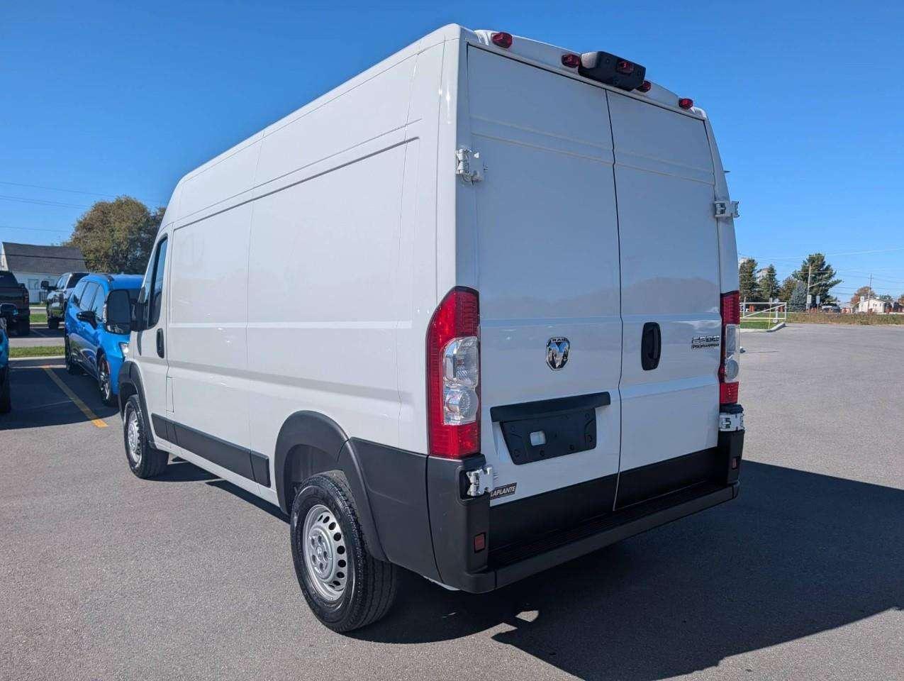 2025 RAM ProMaster 2500 High Roof Photo