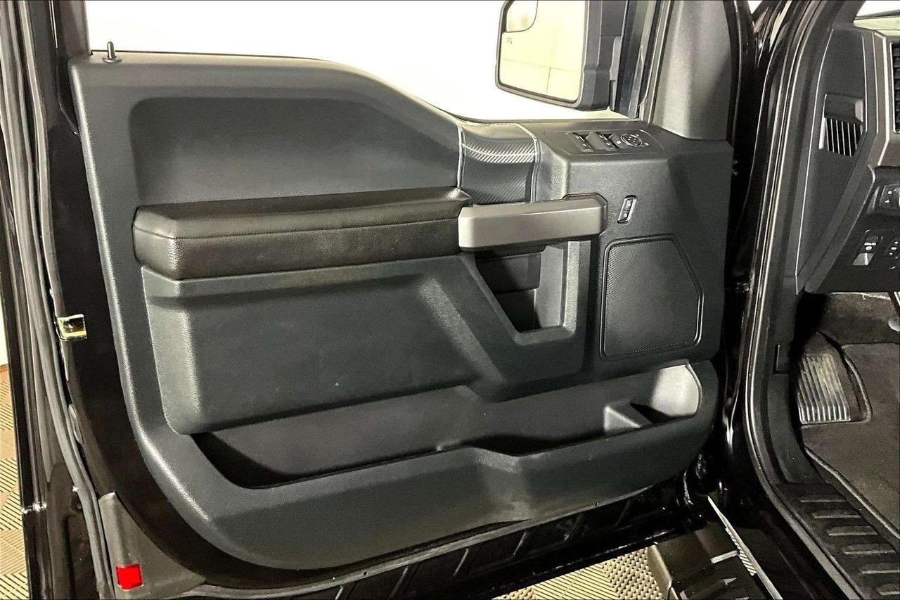 2019 Ford F-150 XLT 4WD SuperCab 6.5' Box Photo