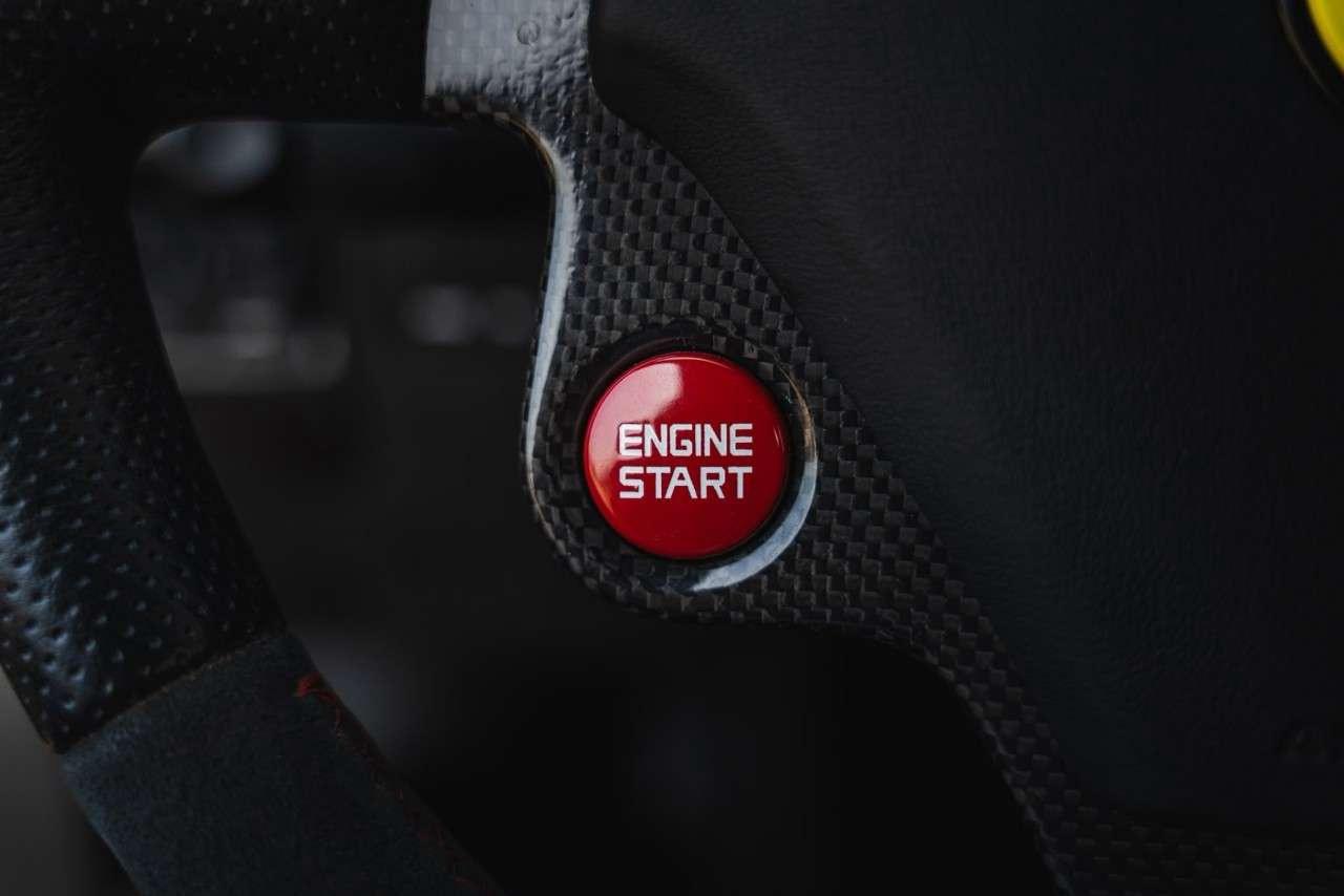 2009 Ferrari 430 2dr Cpe Scuderia Photo