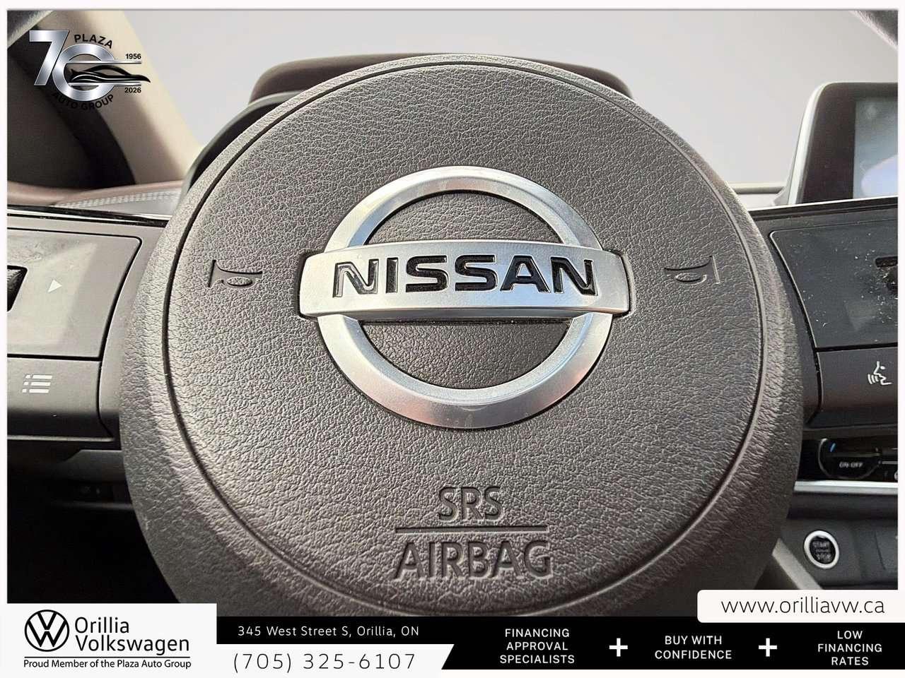2021 Nissan Rogue SV Panoramic Roof   360 Camera   ProPILOT Assist / Photo