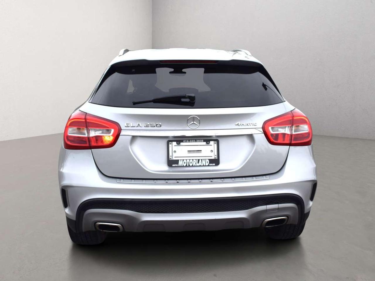 2016 Mercedes-Benz GLA 250 4Matic AMG style Navi Panoramic Sunroof Photo