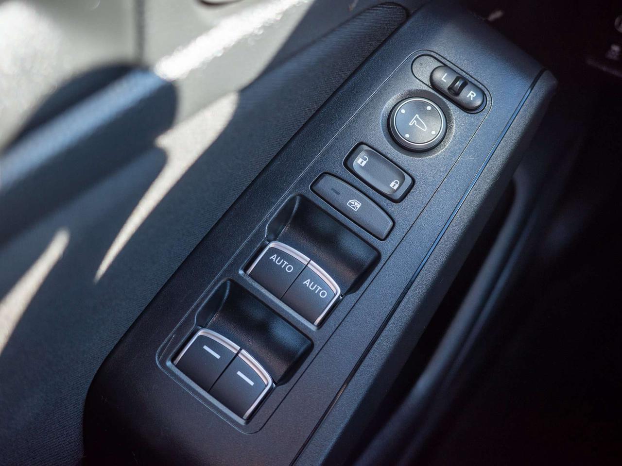 2024 Honda Civic Sport - Multi-Zone A/C   Blind Spot Monitor Photo