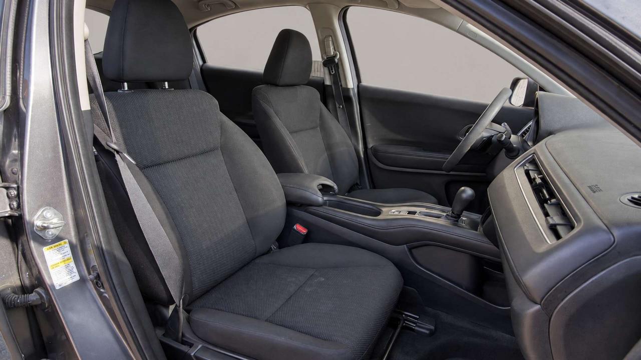 2016 Honda HR-V EX   Certified   One Owner   4WD   Sunroof Photo