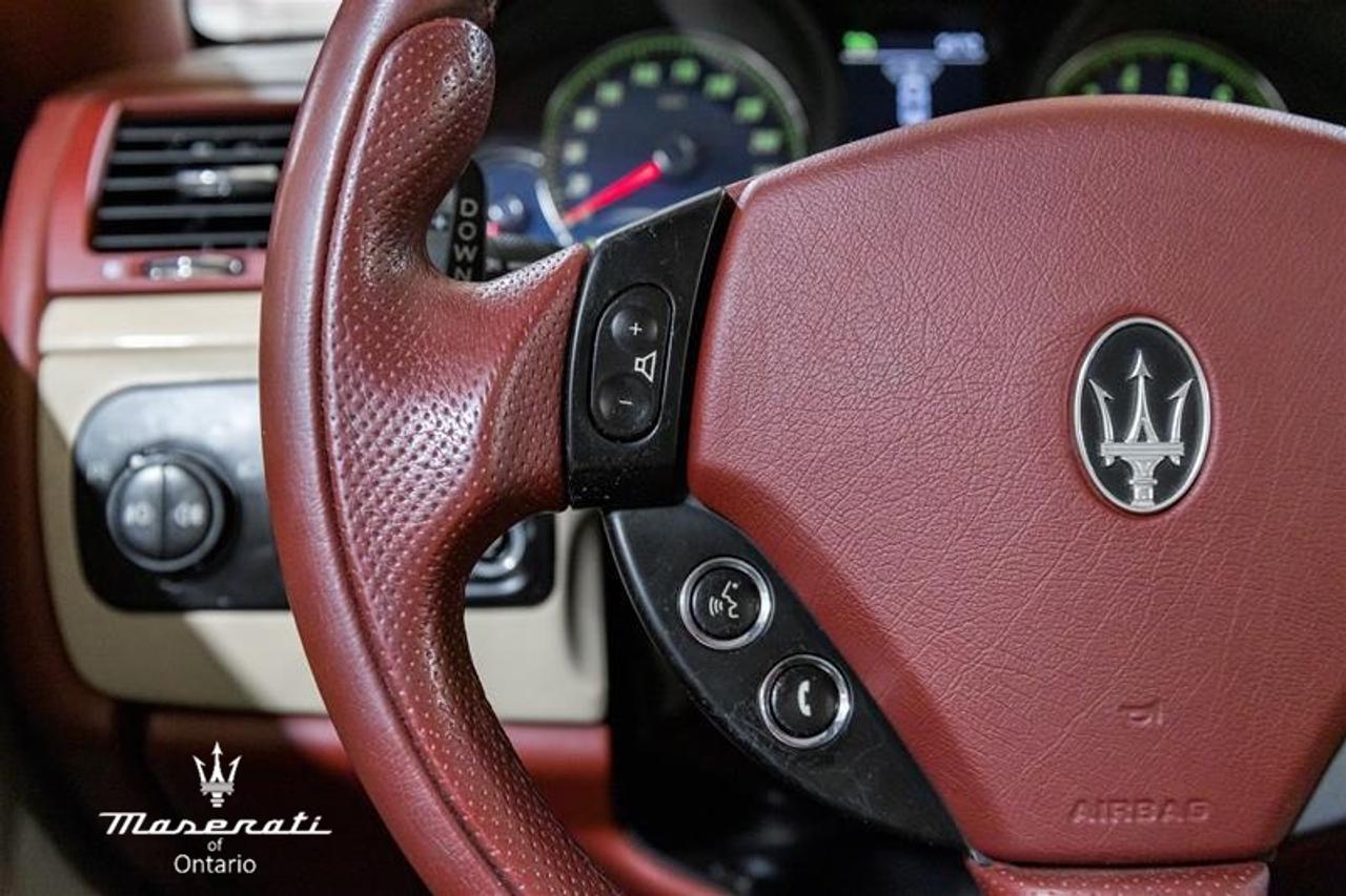 2012 Maserati GranTurismo Base 2dr Convertible Photo