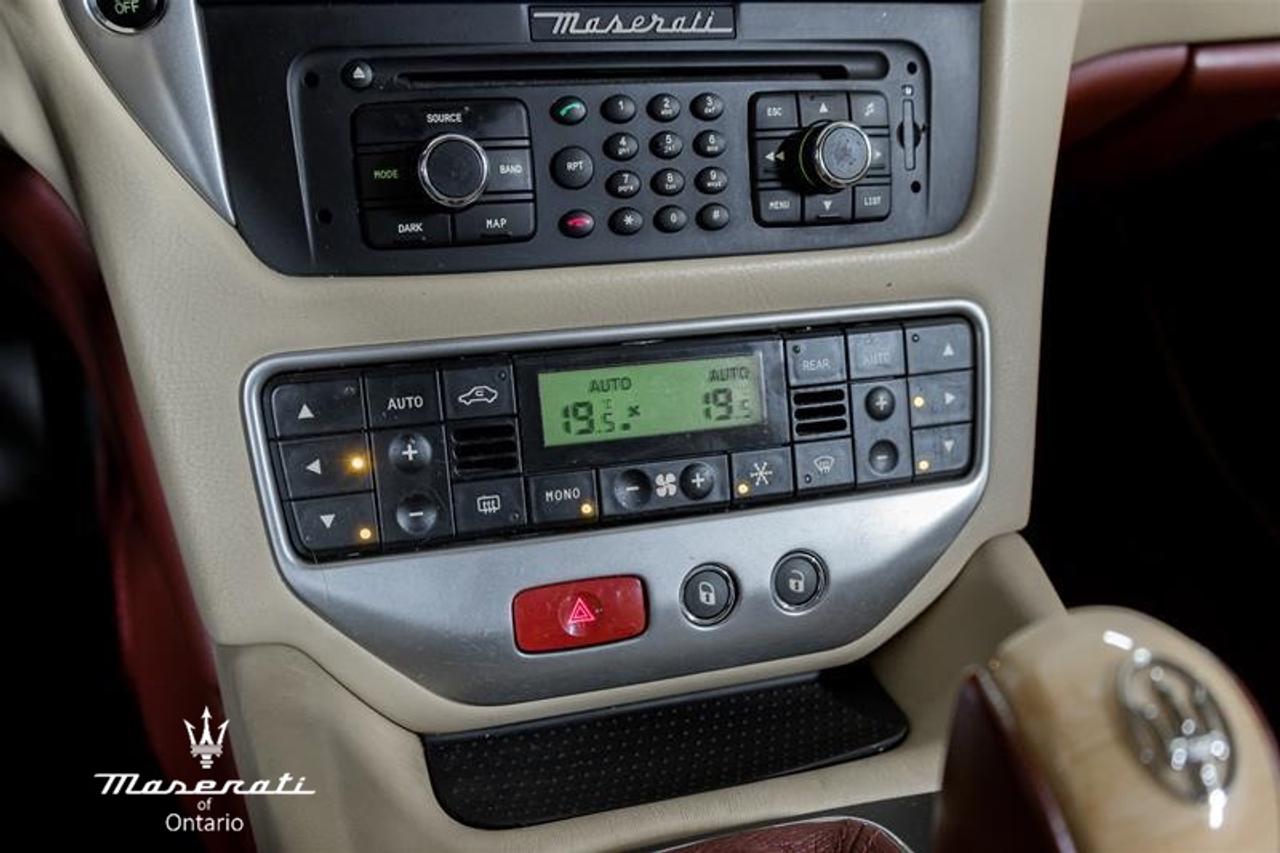 2012 Maserati GranTurismo Base 2dr Convertible Photo