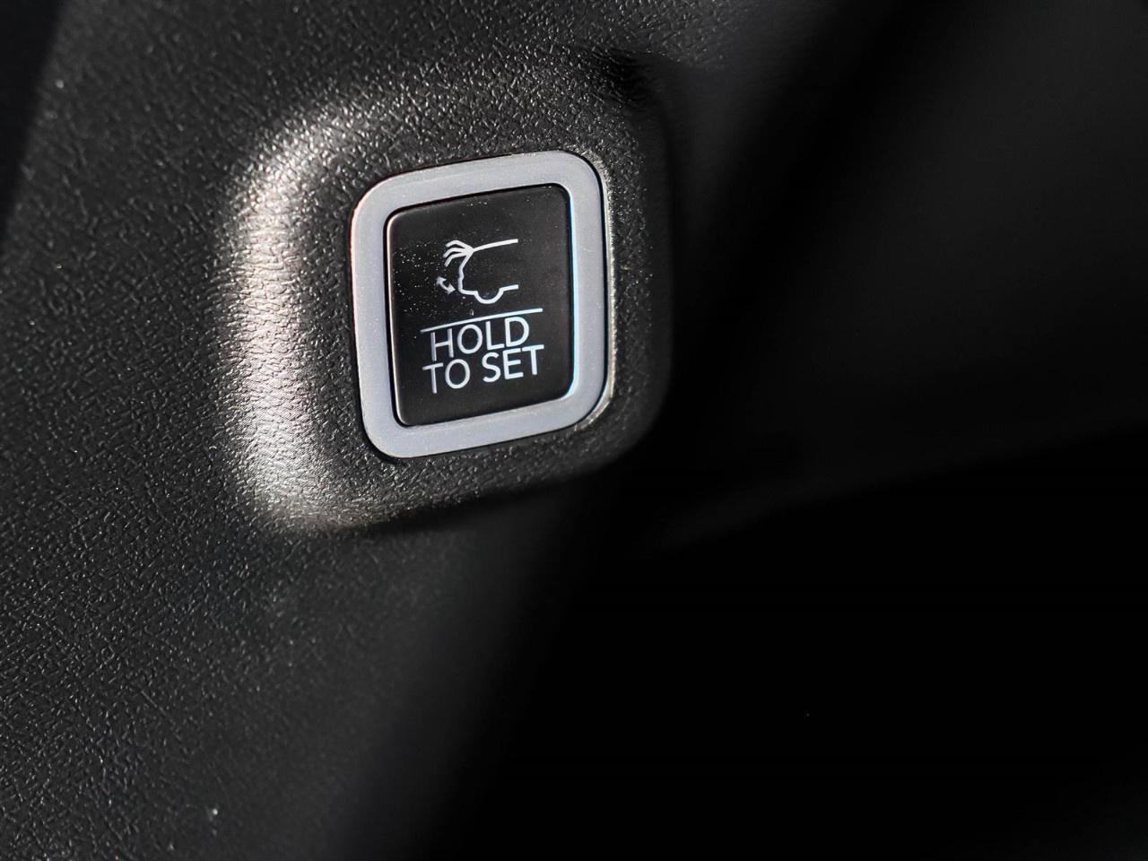 2026 Jeep Cherokee Limited 4X4 Photo