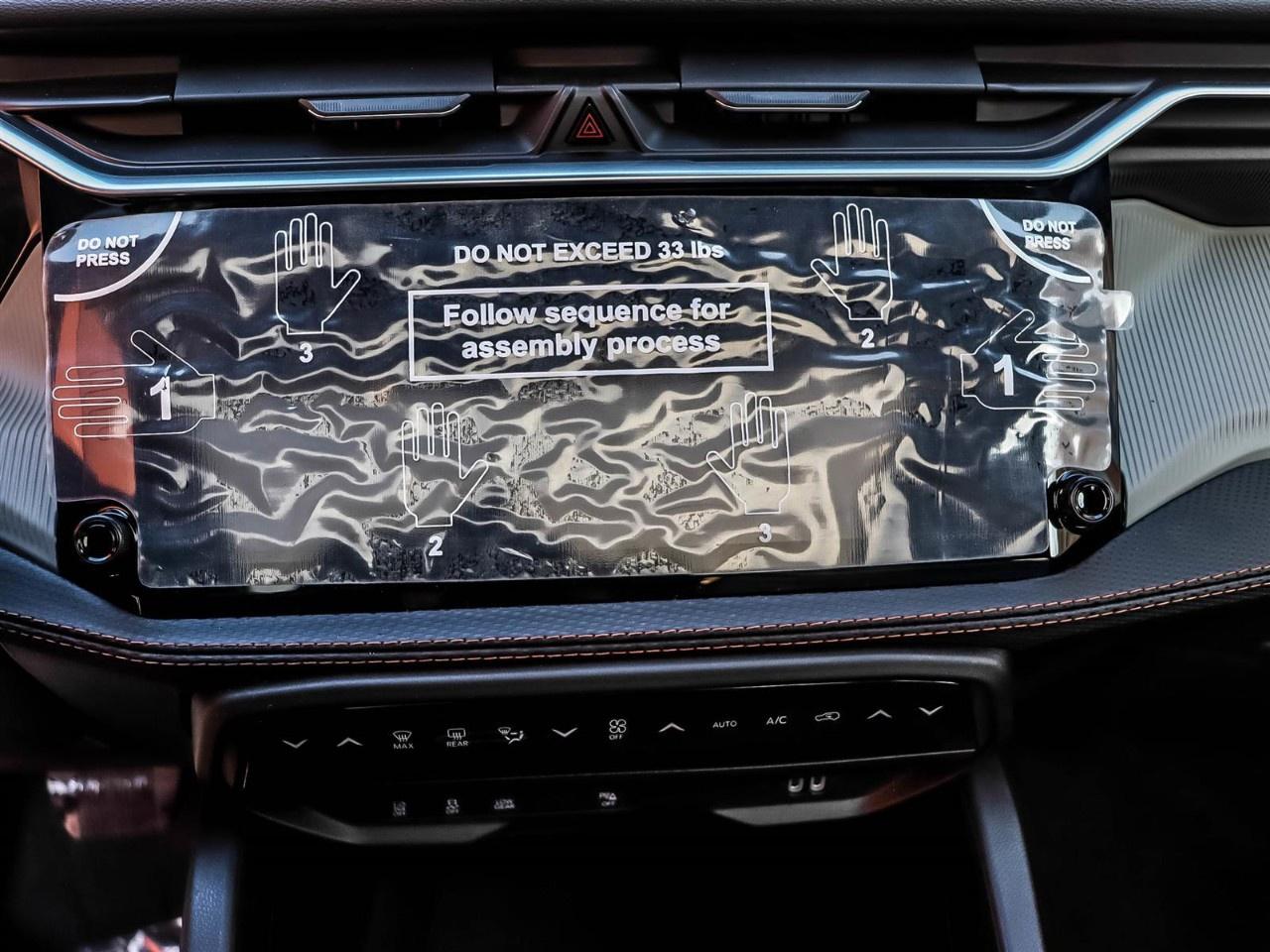2026 Jeep Cherokee Limited 4X4 Photo