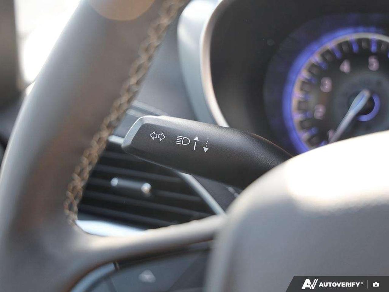 2025 Chrysler Pacifica Pano Roof   Leather Photo