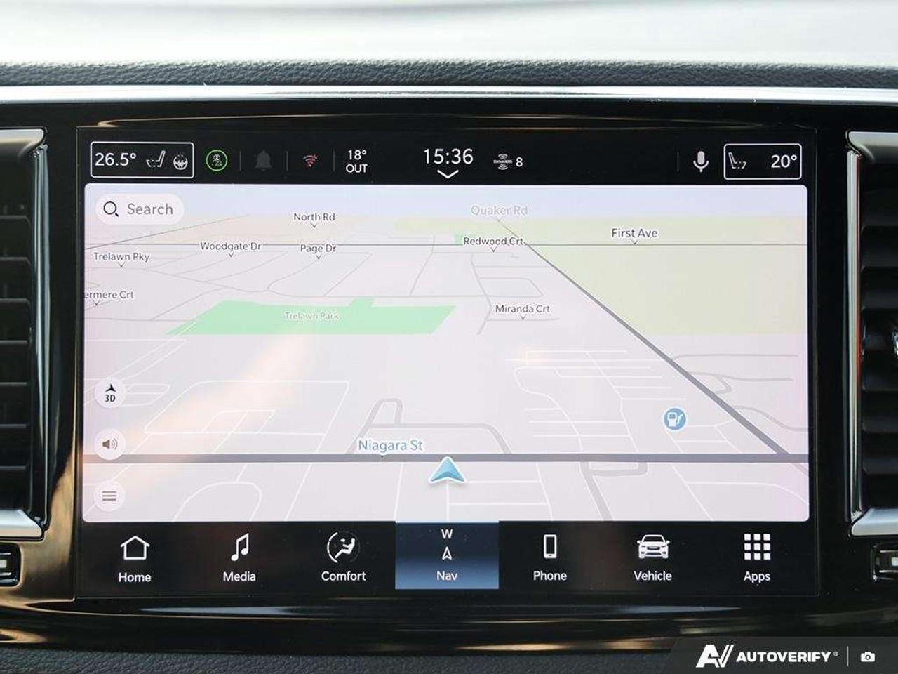 2025 Chrysler Pacifica Pano Roof   Leather Photo