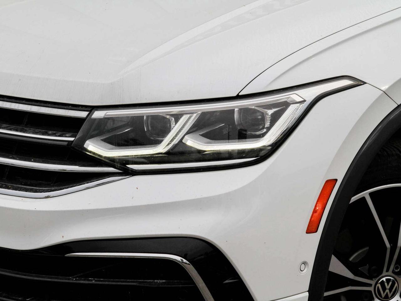 2024 Volkswagen Tiguan Highline R-Line 2.0T 8sp at w/Tip 4M Photo2